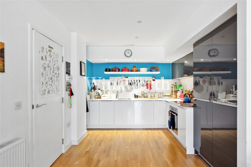 Butterfly Court, Bathurst Square, London, N15