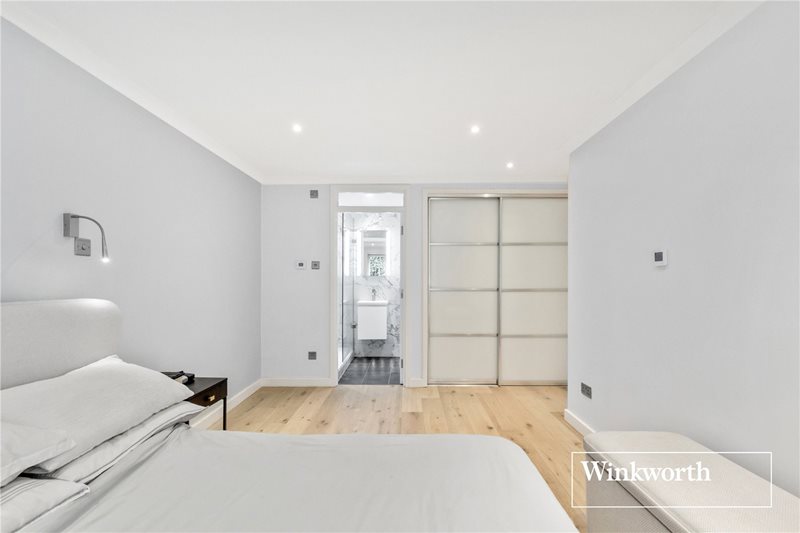Woodside Grange Road, Woodside Park, London, N12