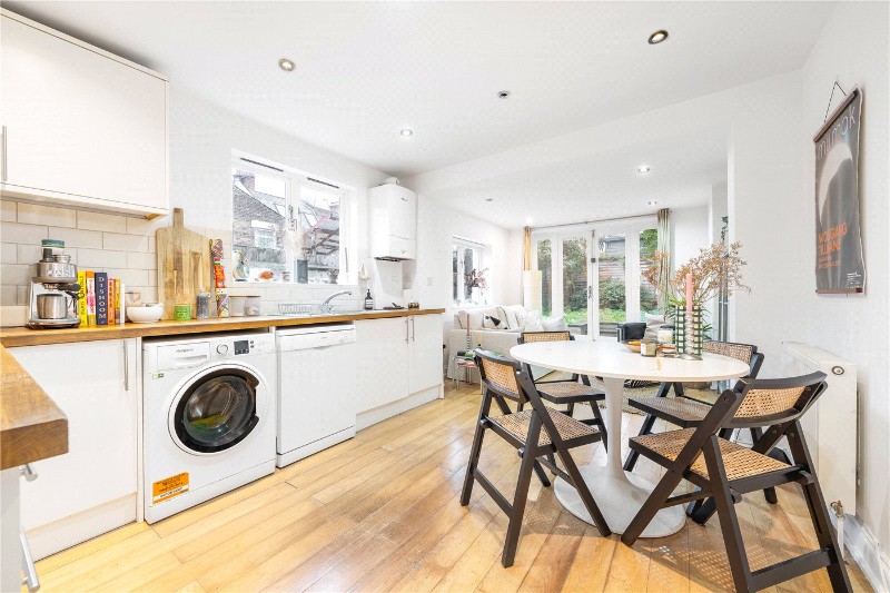 Derwent Grove, East Dulwich, London, SE22