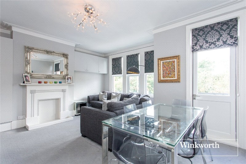 Squires Lane, Finchley, London, N3