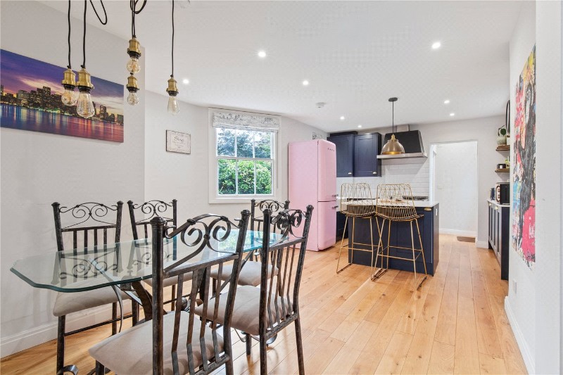 Killieser Avenue, London, SW2