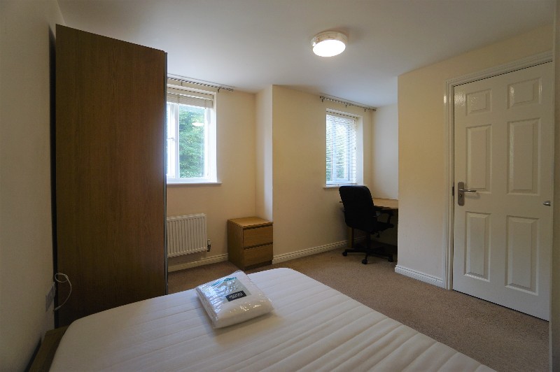 Long Down Avenue, Cheswick Village, Bristol, BS16