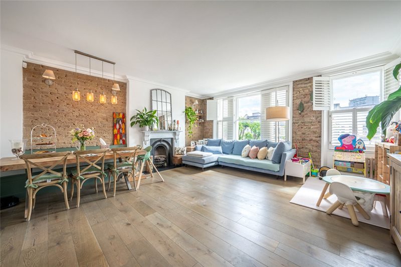 Warwick Avenue, London, W9
