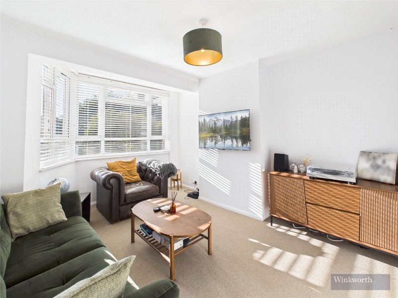 Pandora Court, South Bank, Surbiton, KT6