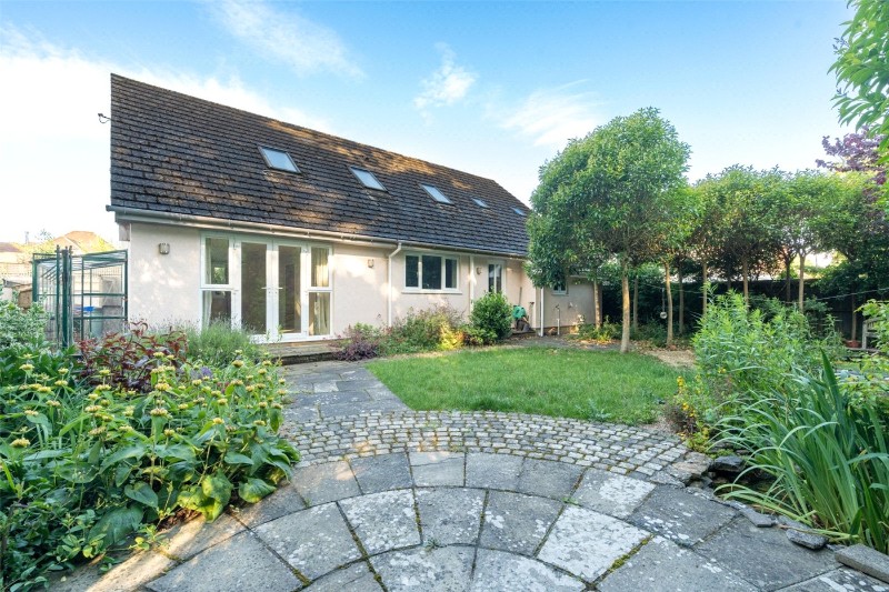 Wimborne Road, Colehill, Wimborne, Dorset, BH21