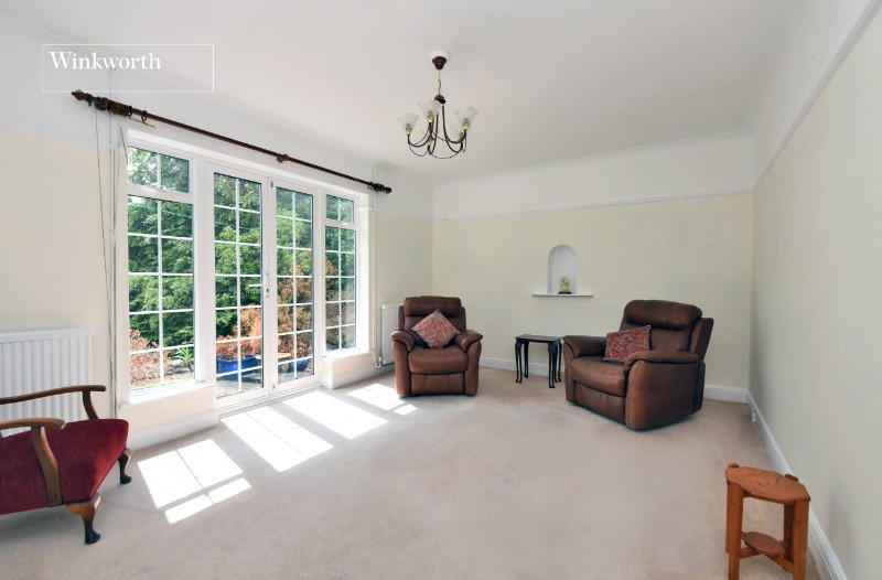 Nonsuch Walk, Cheam, Sutton, Surrey, SM2
