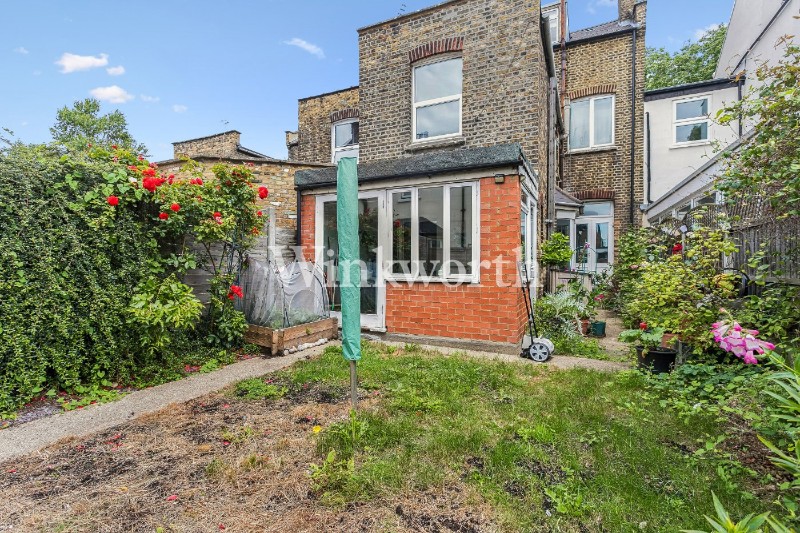 Willoughby Road, London, N8