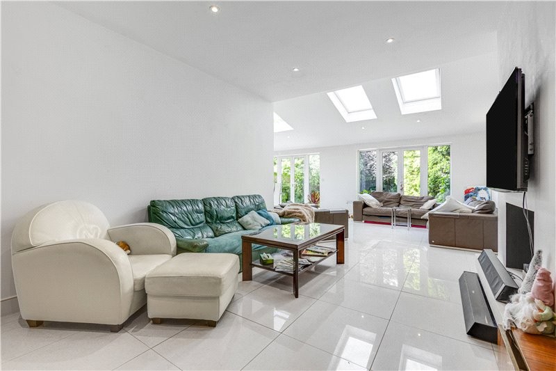 Westmoreland Road, Barnes, London, SW13