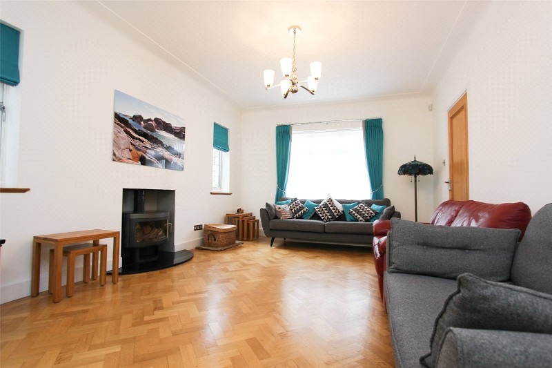 Warren Road, Leigh On Sea, Essex, SS9