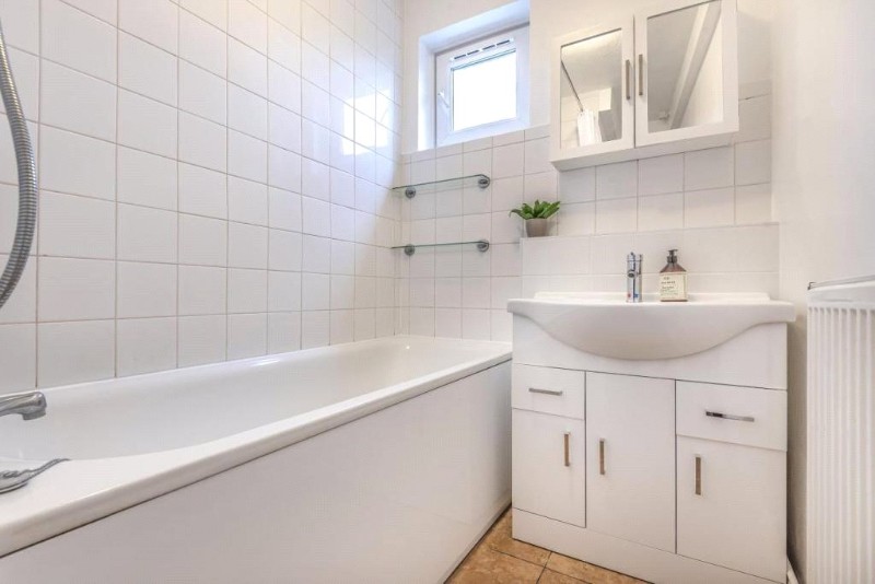 Hayward Gardens, London, SW15