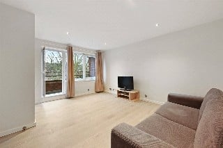 Ollgar Close, London, W12