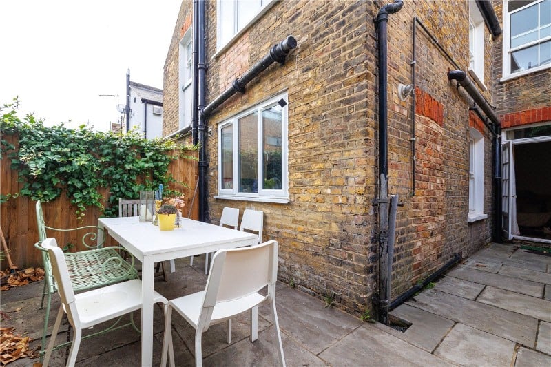 Claybrook Road, London, W6