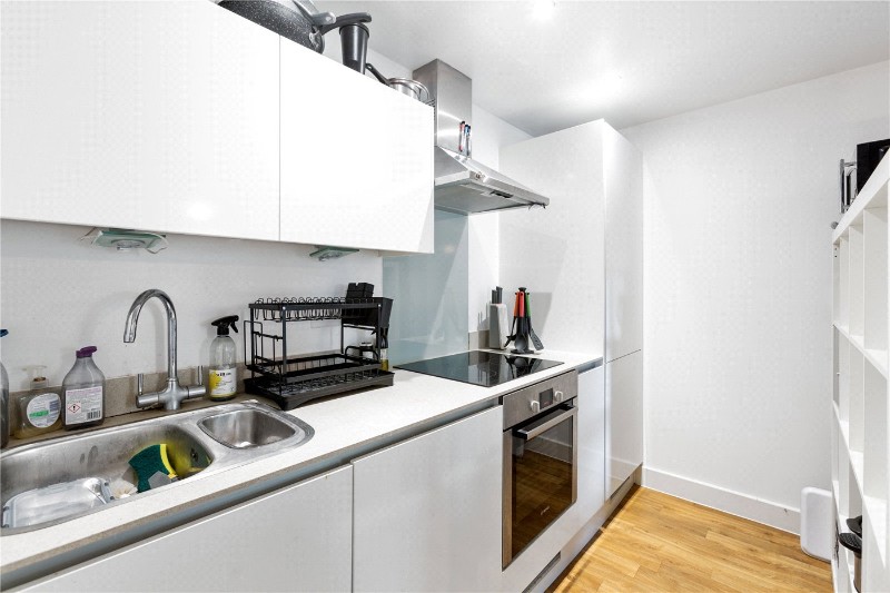 Mildmay Avenue, London, N1