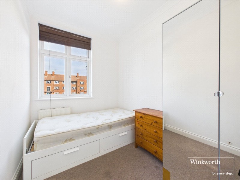 Watford Way, London, NW7
