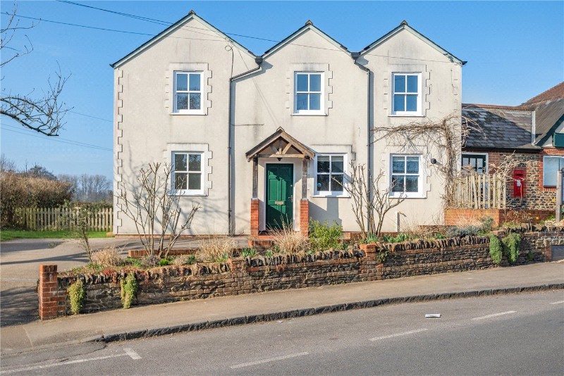 Tilford Street, Tilford, Farnham, Surrey, GU10