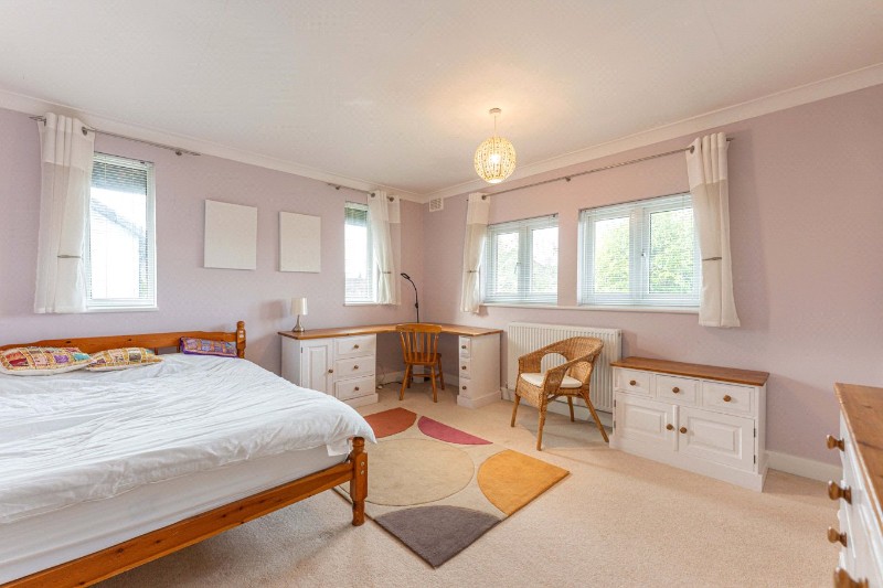 Almond Avenue, Leamington Spa, Warwickshire, CV32