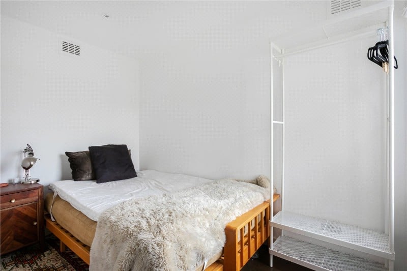 Highbury Hill, London, N5