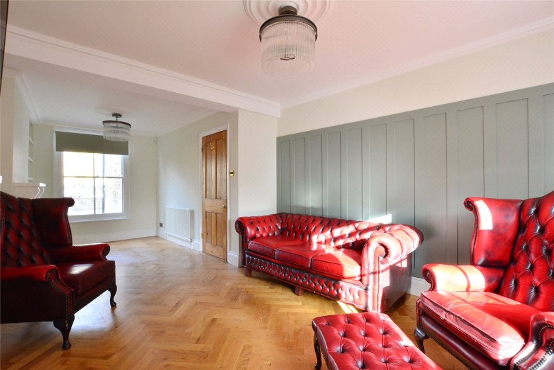 Lizban Street, London, SE3