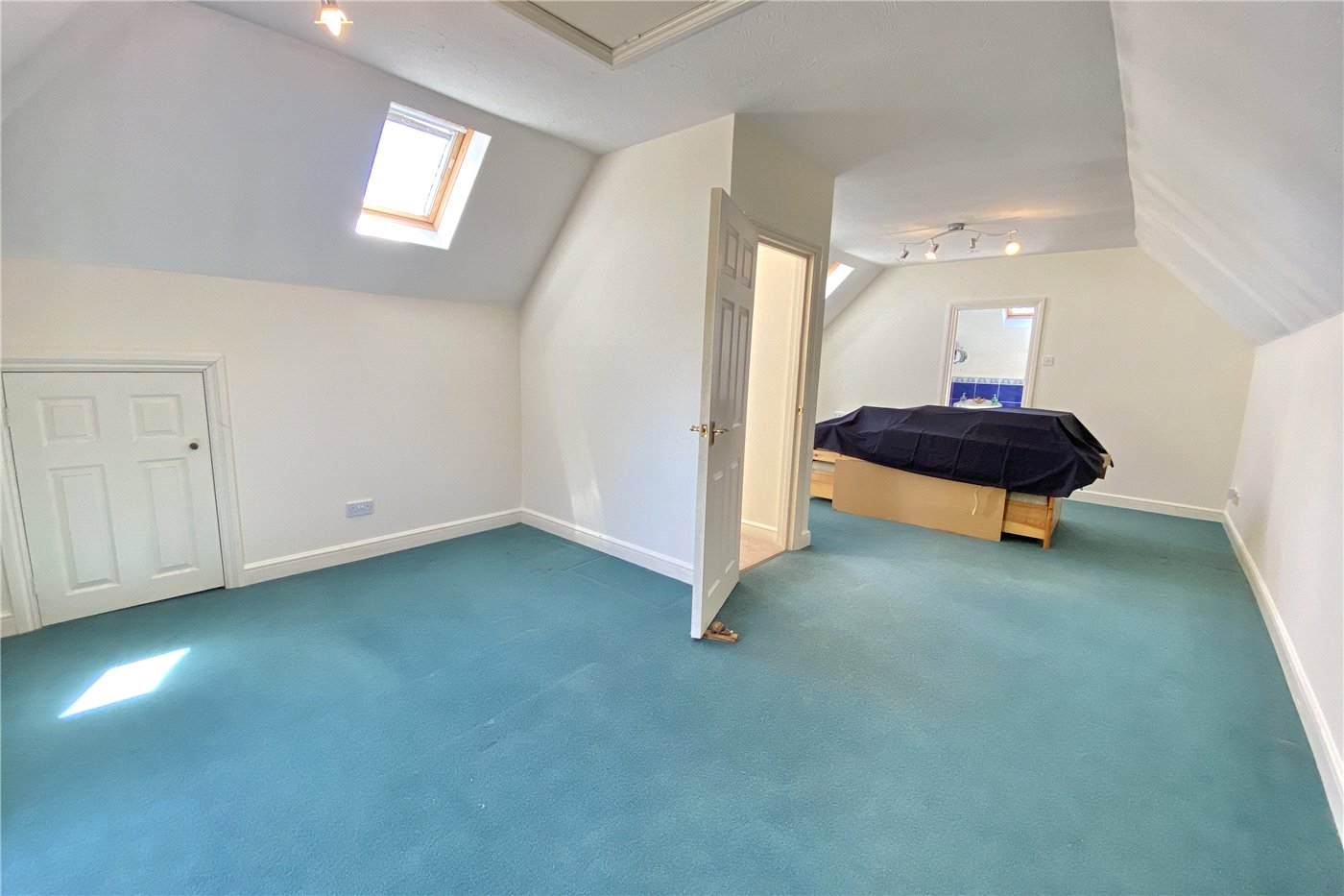 Bedroom With En-Suit
