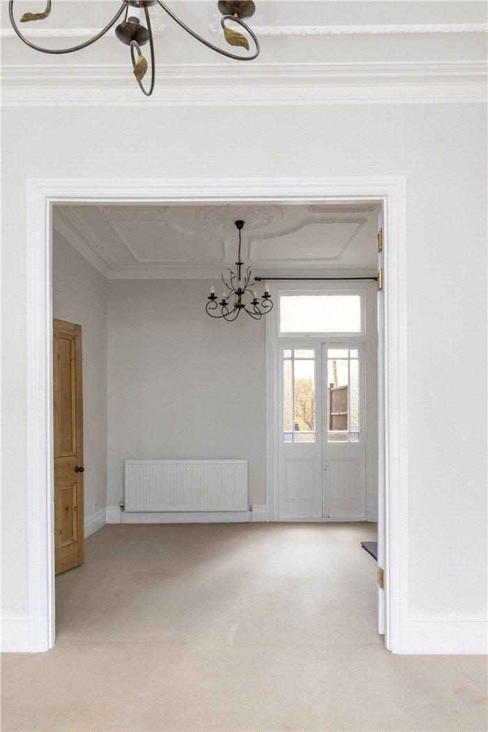 Blakemore Road, London, SW16