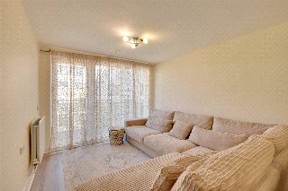 Tarves Way, London, SE10