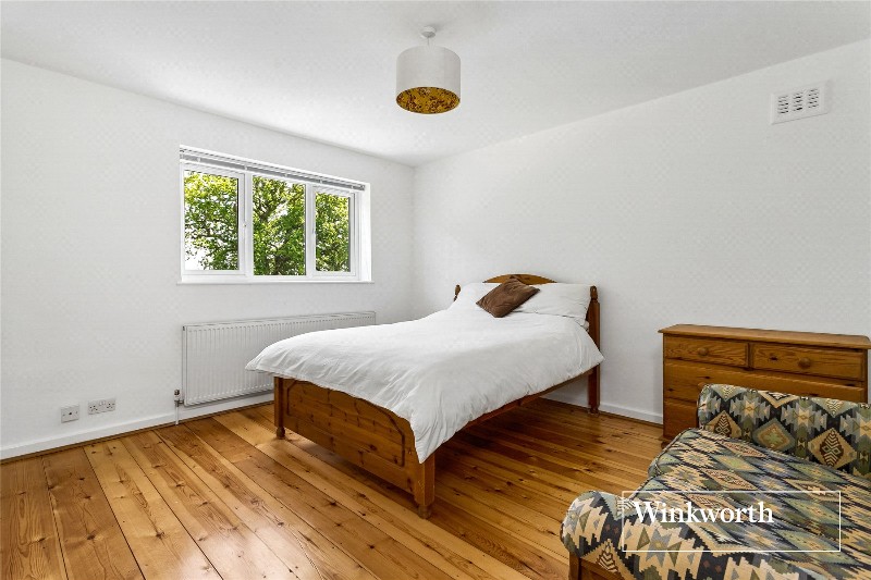 Clifford Road, New Barnet, EN5