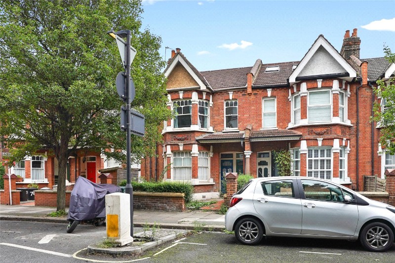 Larden Road, London, W3