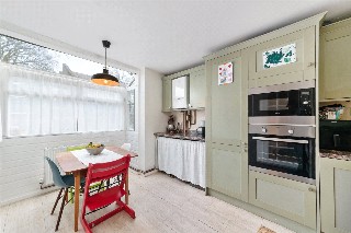 Woodvale Walk, West Norwood, London, SE27