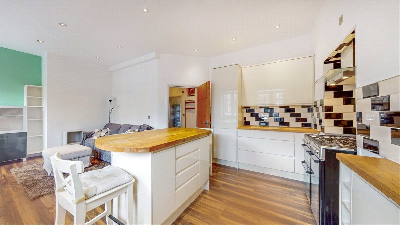 Torriano Avenue, London, NW5