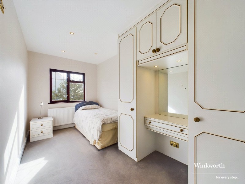 Salmon Street, Kingsbury, London, NW9