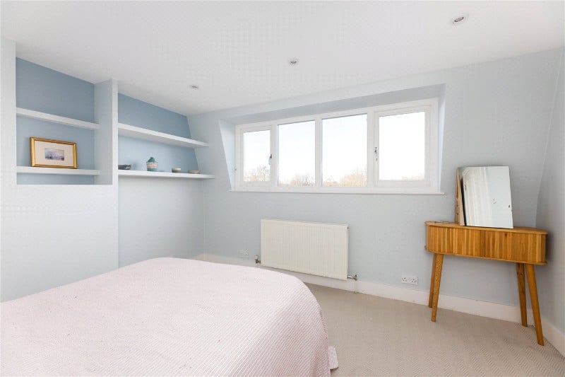 Oakhill Road, London, SW15