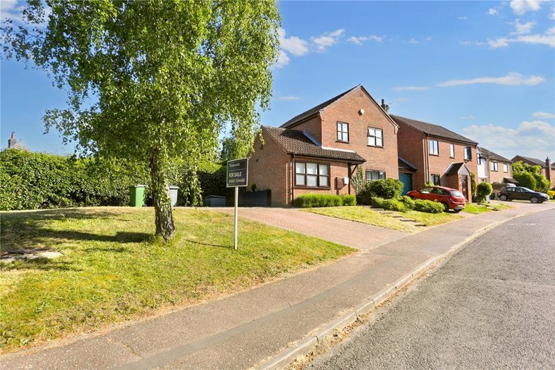 Highview Close, Blofield, Norwich, Norfolk, NR13