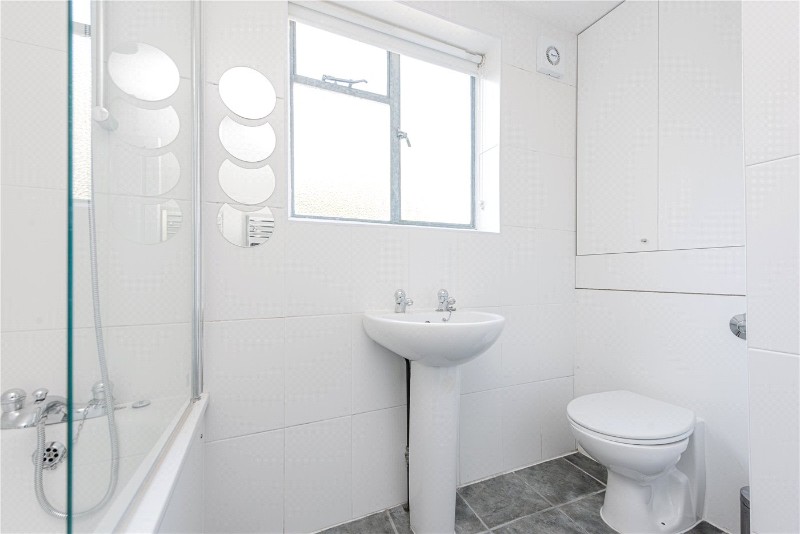 Third Avenue, London, W10