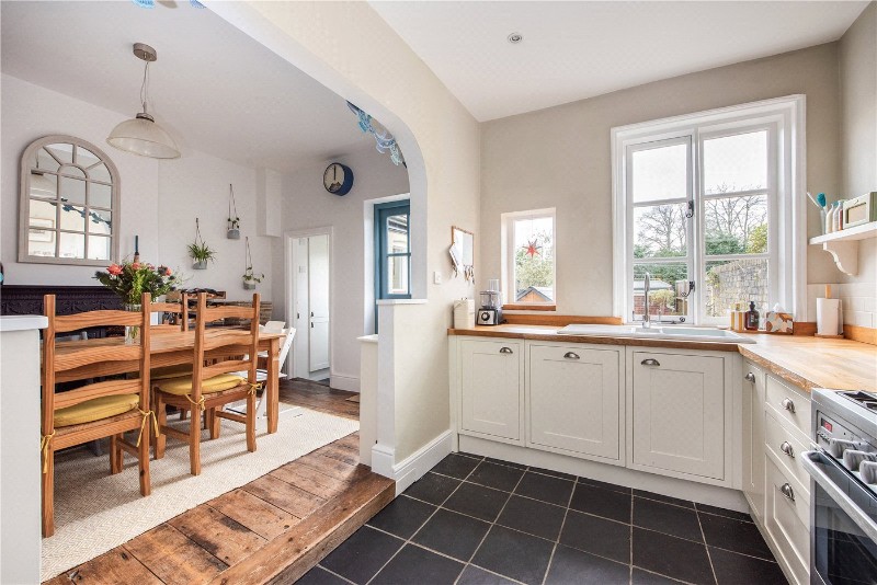 Barham Road, Petersfield, Hampshire, GU32