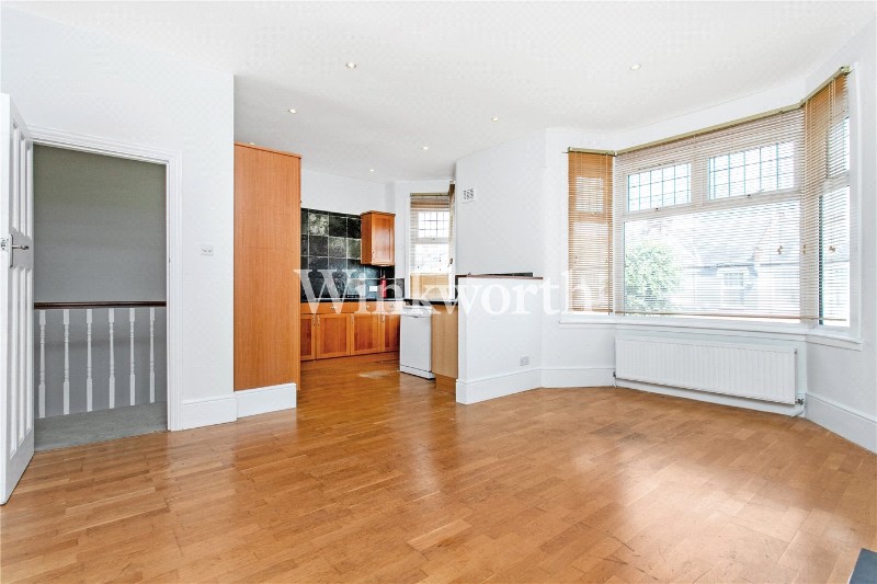 Kelvin Avenue, London, N13