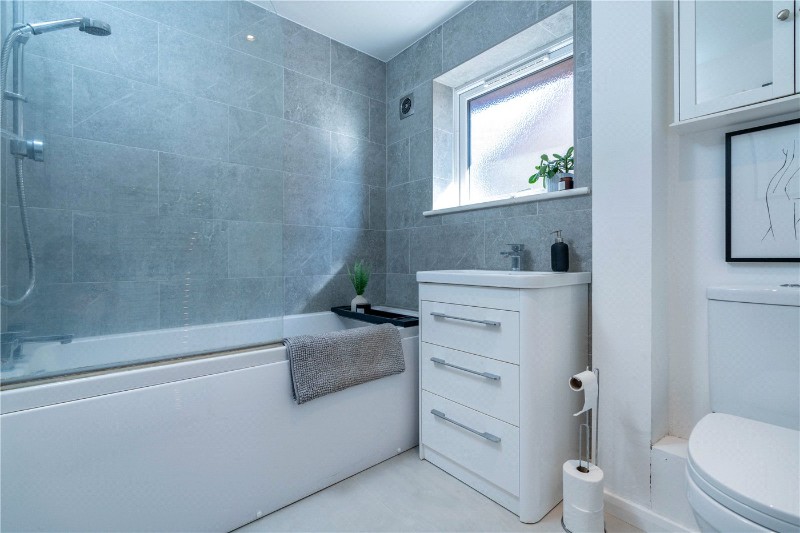 Fraser Close, Deeping St. James, Peterborough, Lincolnshire, PE6