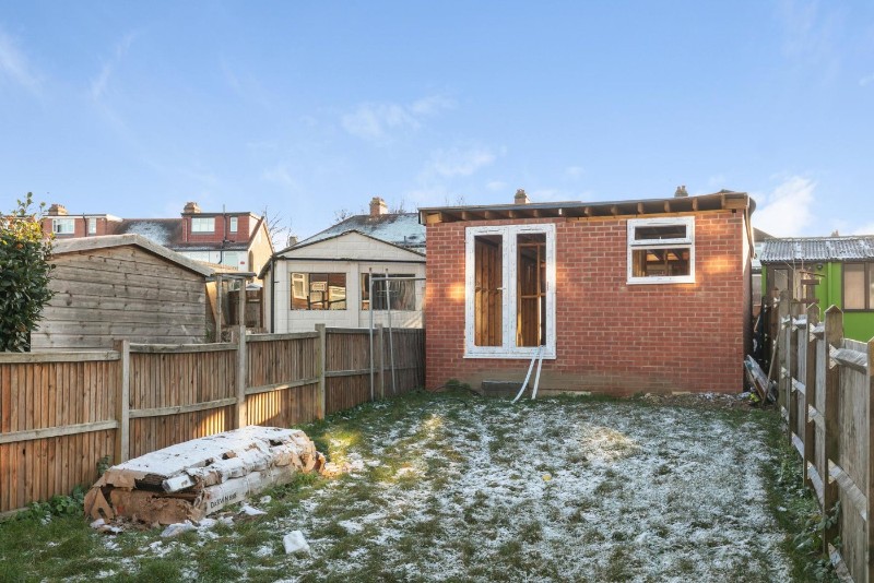 Aviemore Way, Beckenham, BR3