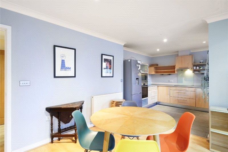 Northpoint Square, London, NW1