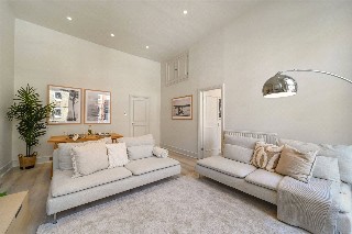 Nottingham Place, London, W1U
