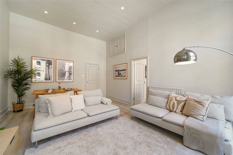 Nottingham Place, London, W1U