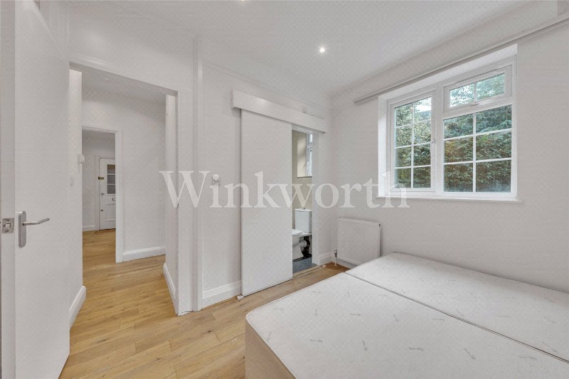 Beechcroft Avenue, London, NW11