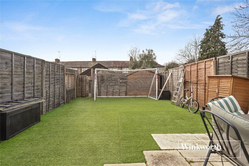 Great North Road, Barnet, EN5