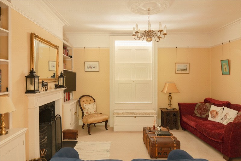 Stockwell Park Road, London, SW9