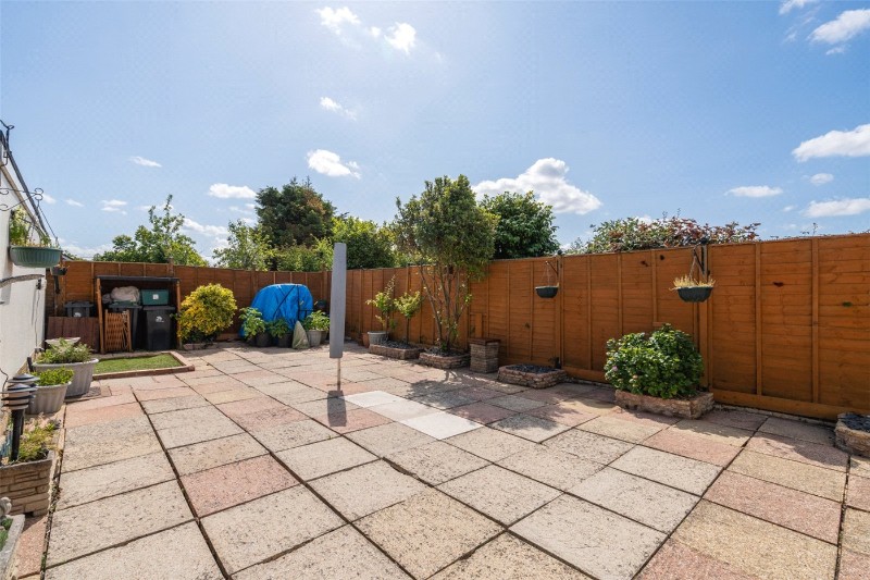 Martindale Avenue, Colehill, Wimborne, Dorset, BH21