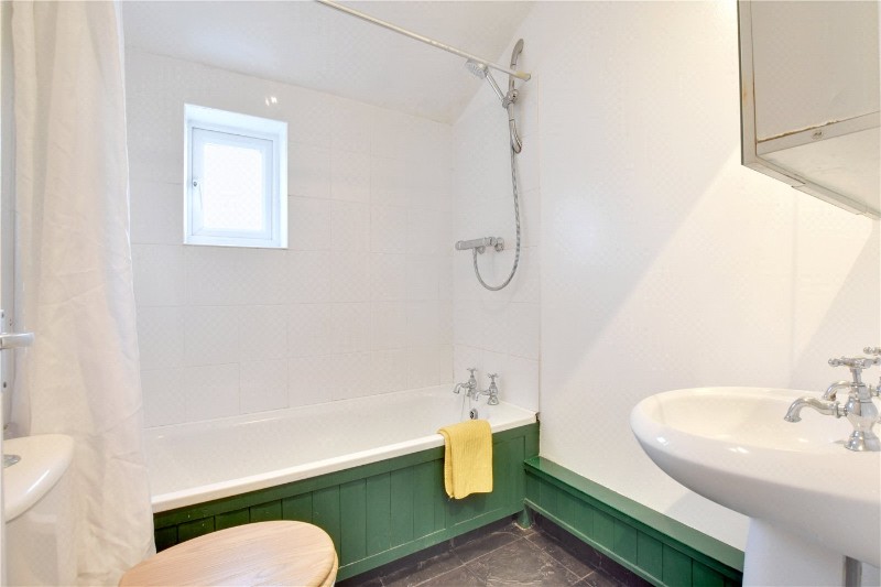 Nithdale Road, Shooters Hill, London, SE18