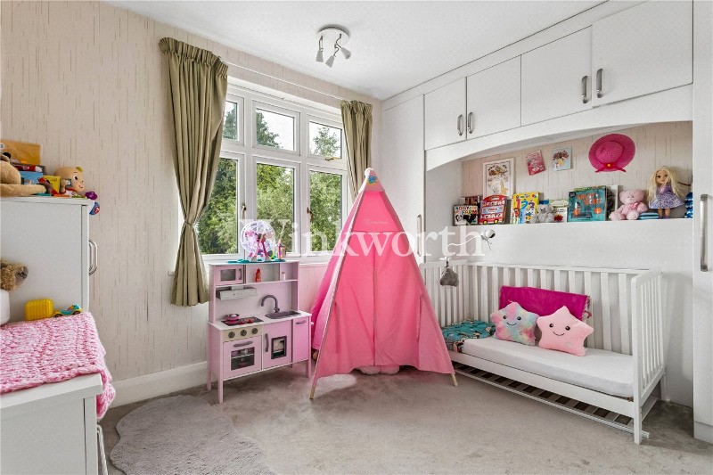 Bourne Hill, London, N13