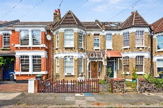 Eaton Park Road, London, N13