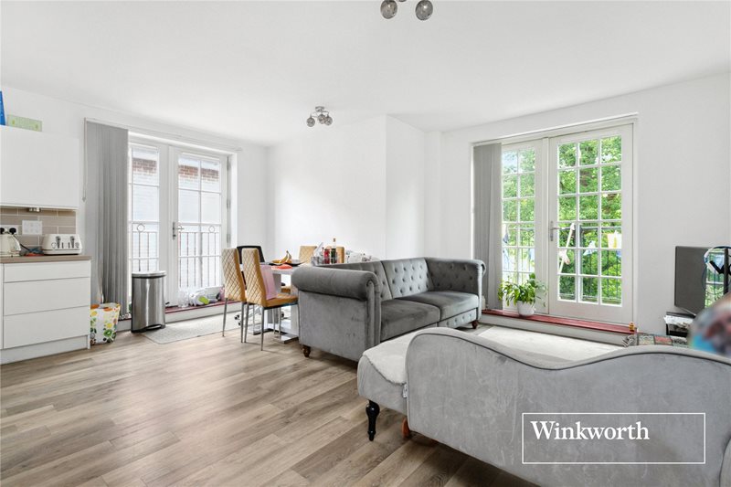 Collison Avenue, Barnet, EN5