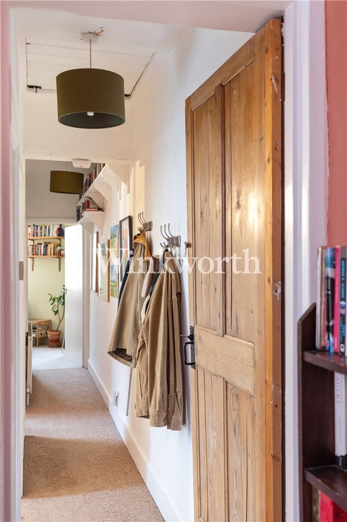 Victoria Crescent, London, N15