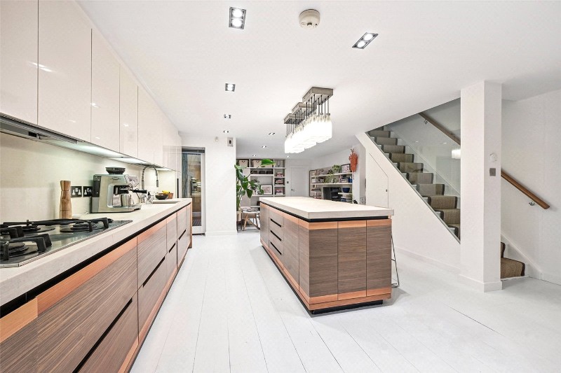 Chiddingstone Street, London, SW6